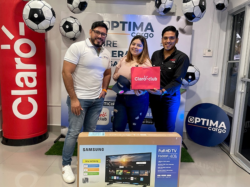 Claro Club y Óptima Cargo reparten premios futboleros